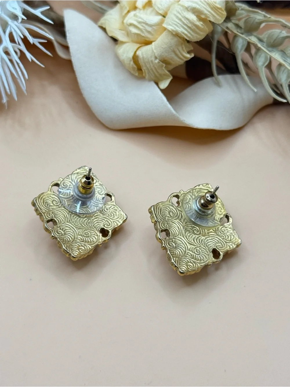 1928 Gold Tone Silver Tone Metallic Cabochon Filigree Stud Earrings
